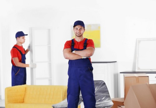 Moving truck service for homes and flats in Uxbridge