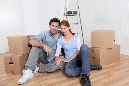 Moving day planning with local removals services in Uxbridge