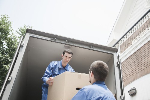 Local Uxbridge moving service handling furniture transport